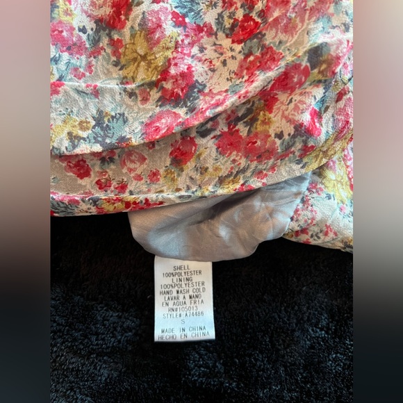 Strapless Floral Chiffon Pleated Mini Dress - Picture 5 of 7